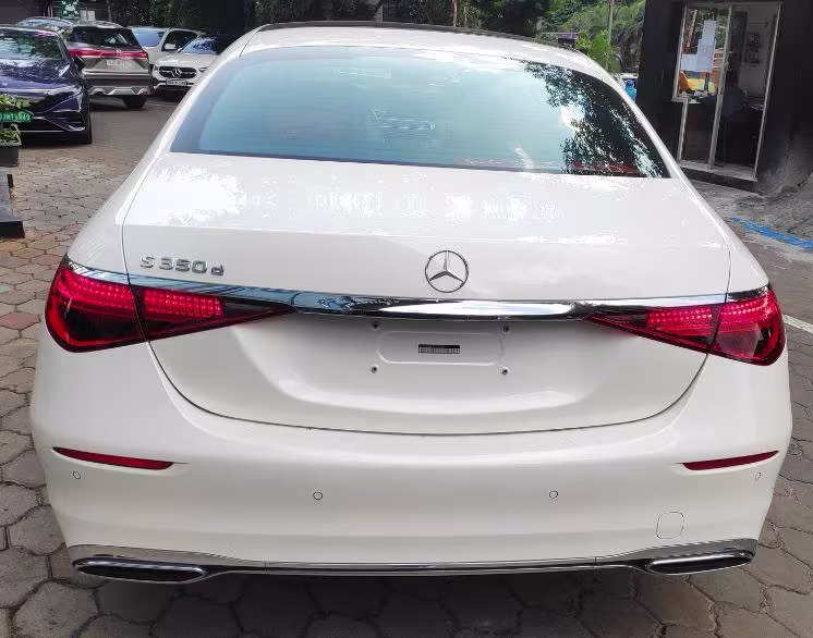 Mercedes-Benz S-Class gallery 7