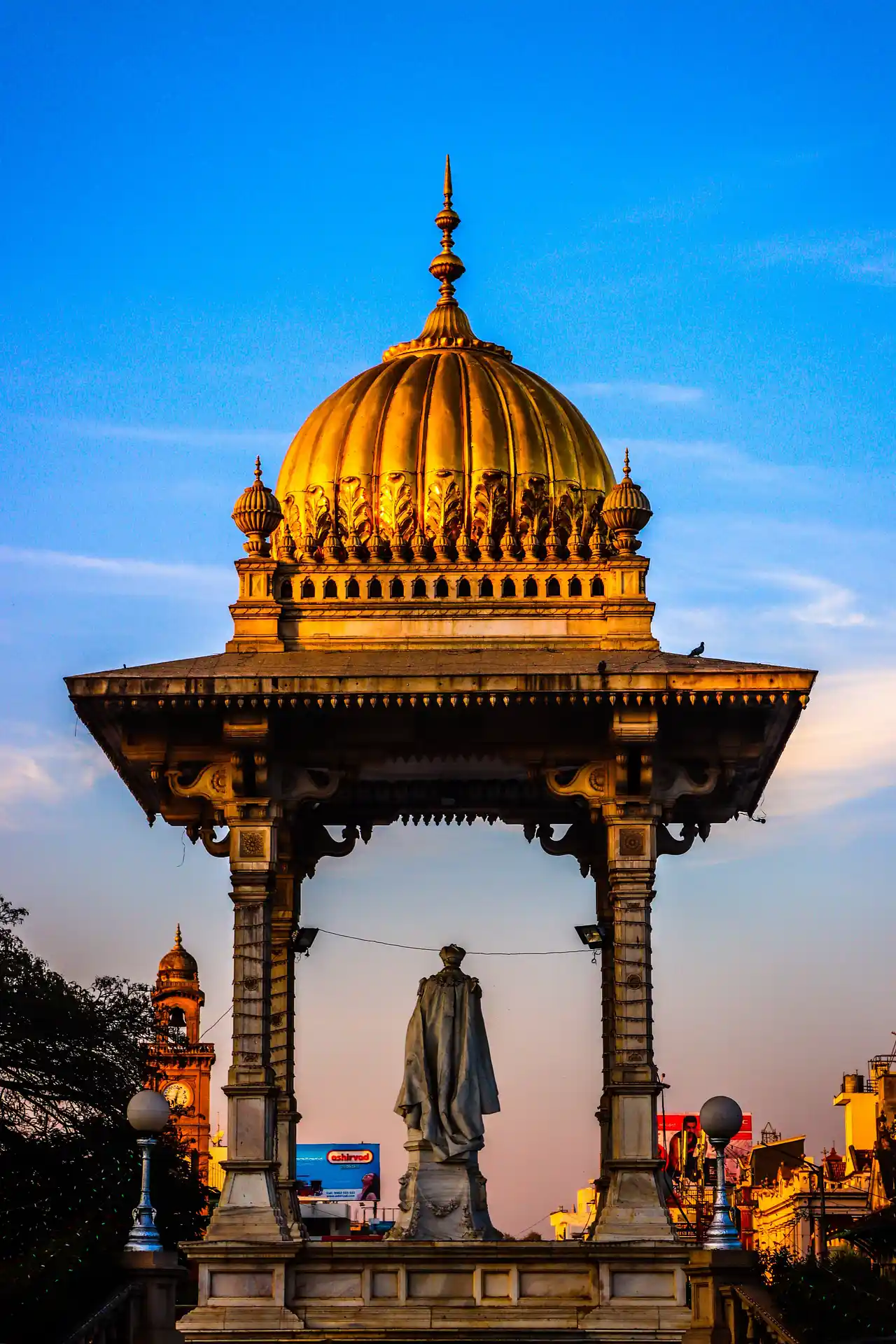 Royal Trails & Misty Hills in Mysore & Ooty, India - Travel package view 1